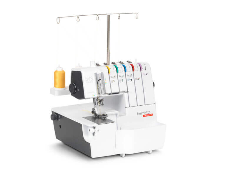 Bernette 48 FUNLOCK Overlock sewing machine