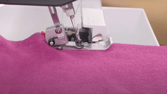 B64 AIRLOCK Tutorial Stretchy Seams with 4 and 3 Thread Overlock
